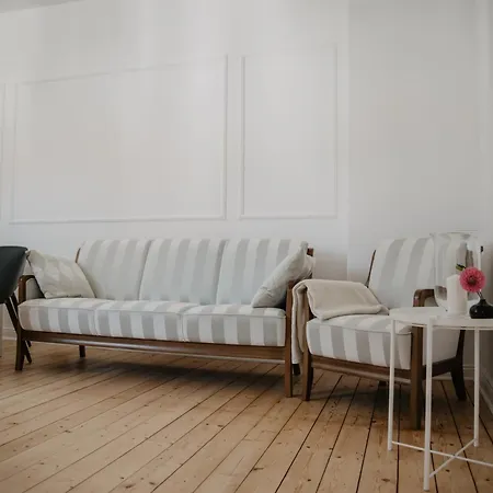 4 Traum Im Altbau Fuer Familien Und Gruppen * Bréma