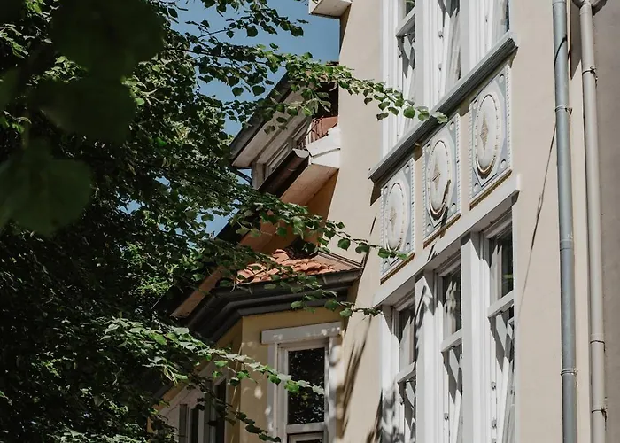 Apartament 4 Traum Im Altbau Fuer Familien Und Gruppen